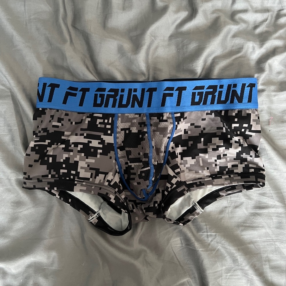 FT Grunt backless trunks